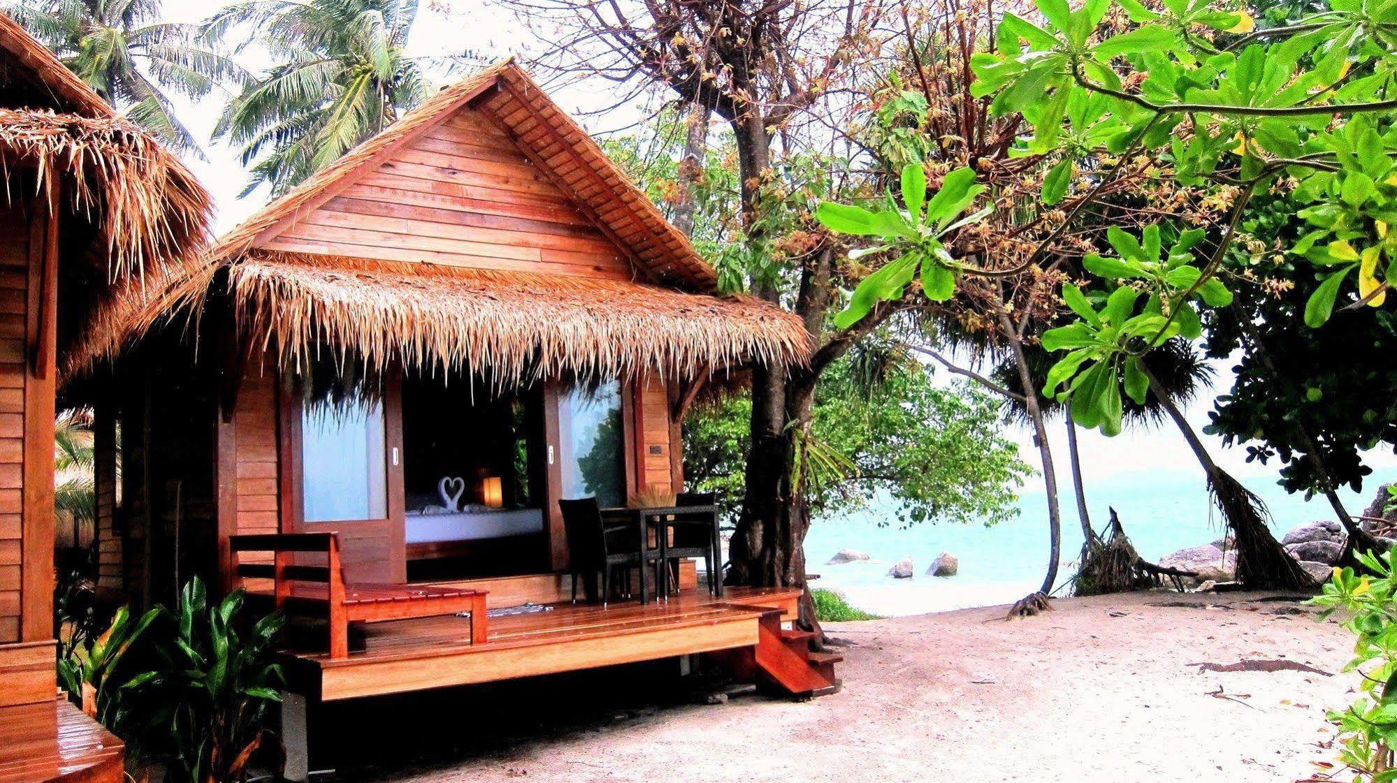 Ten Moons Lipe Resort Exterior foto