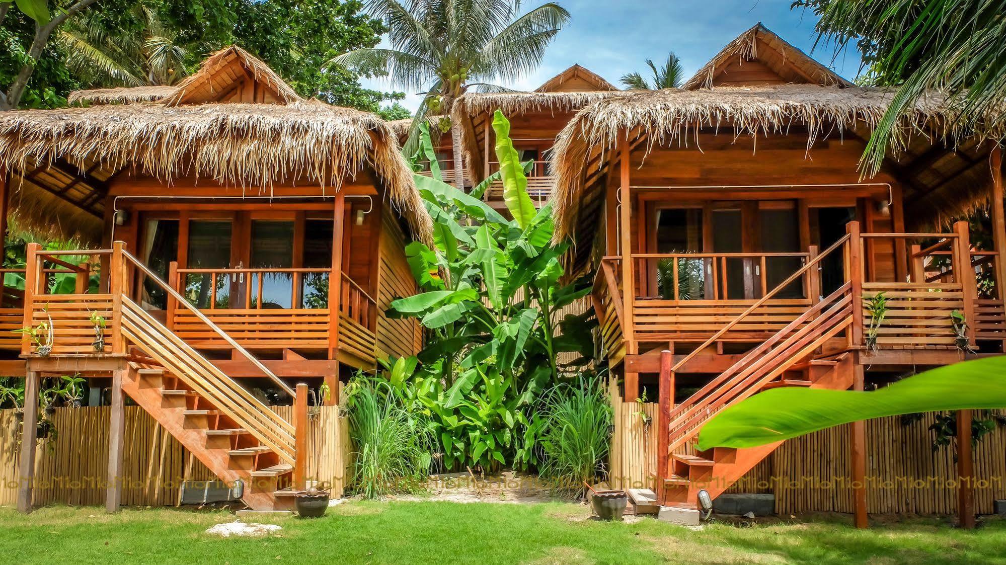 Ten Moons Lipe Resort Exterior foto